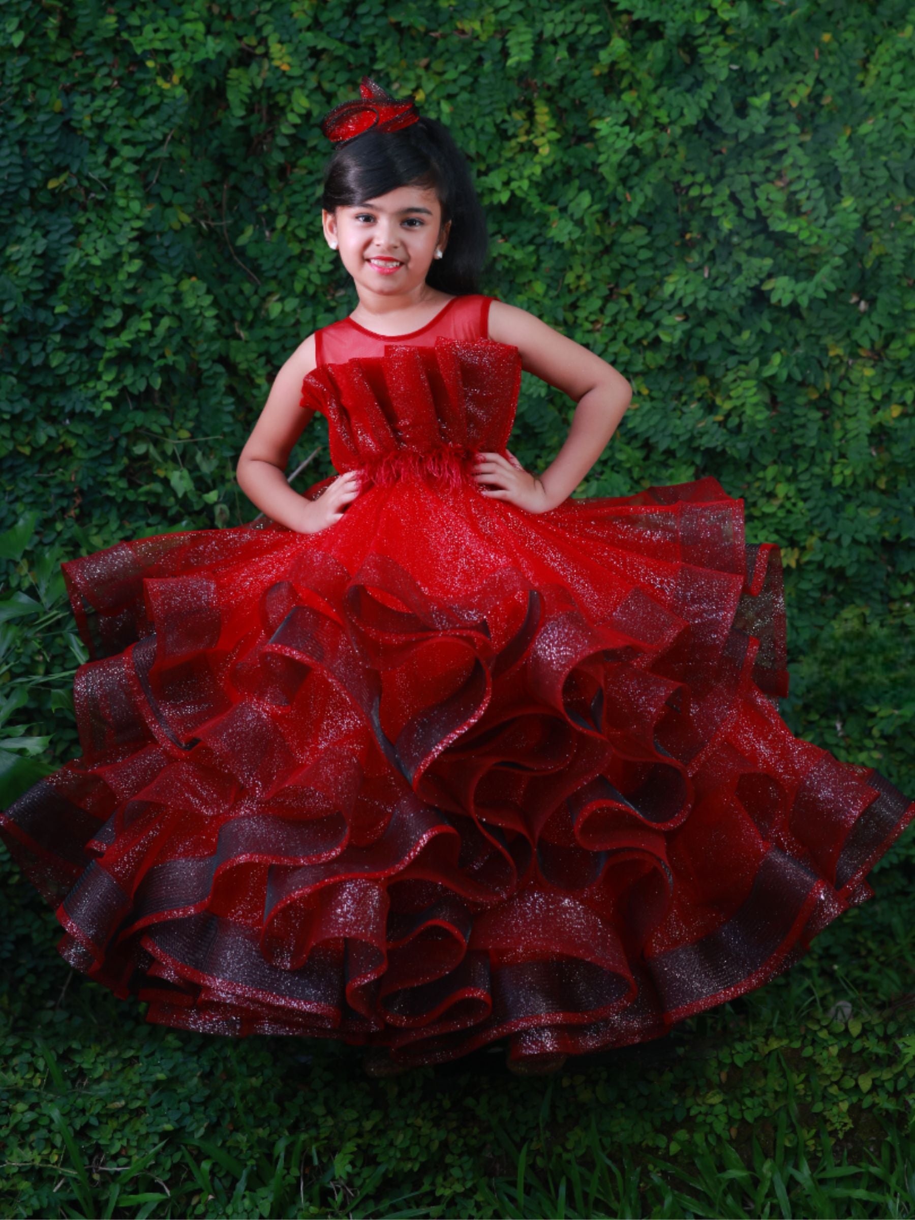 Glitter red ruffle ball gown with embossing top