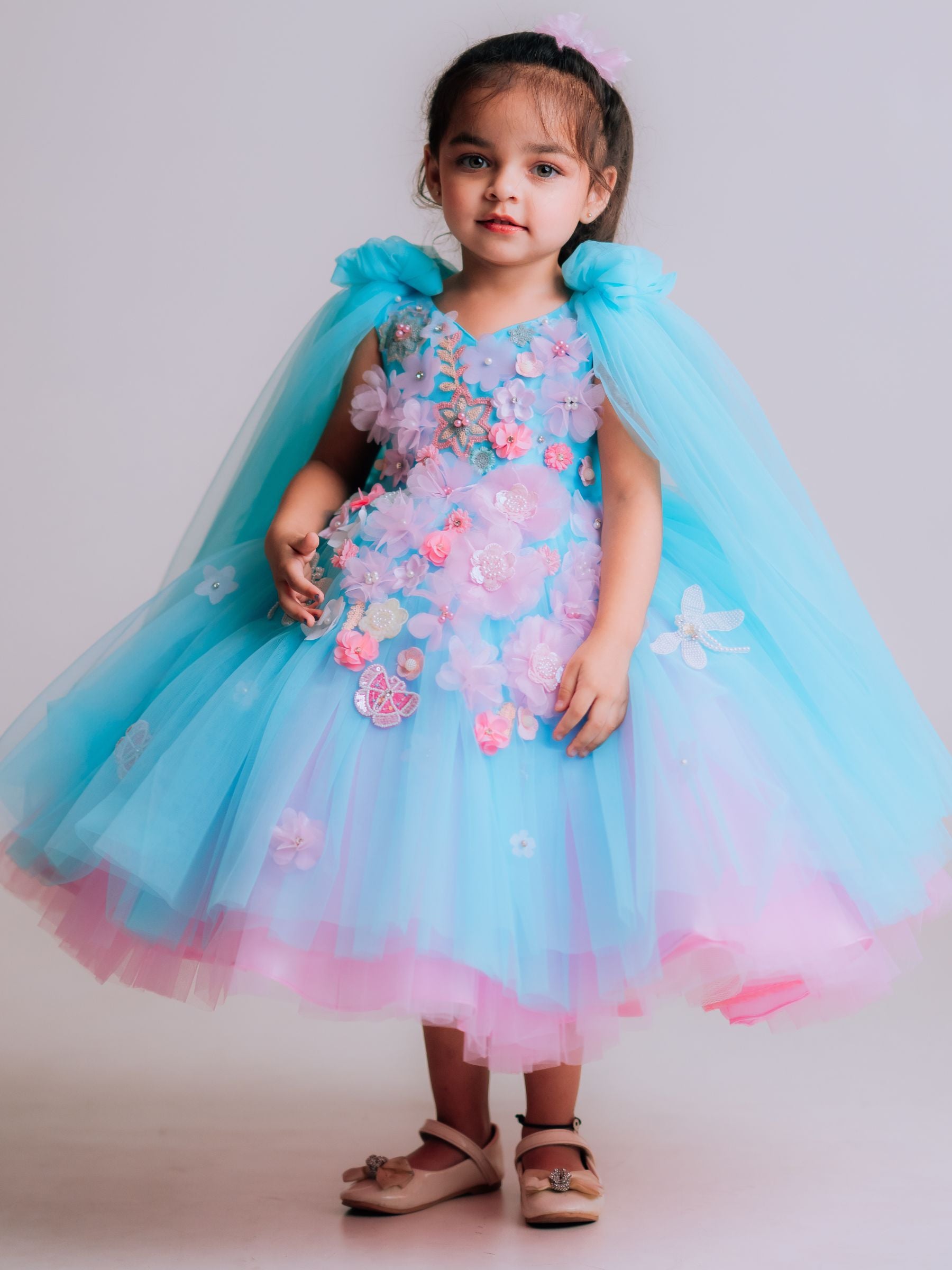 PINK AND BLUE FLORAL HALF LENGTH GOWN