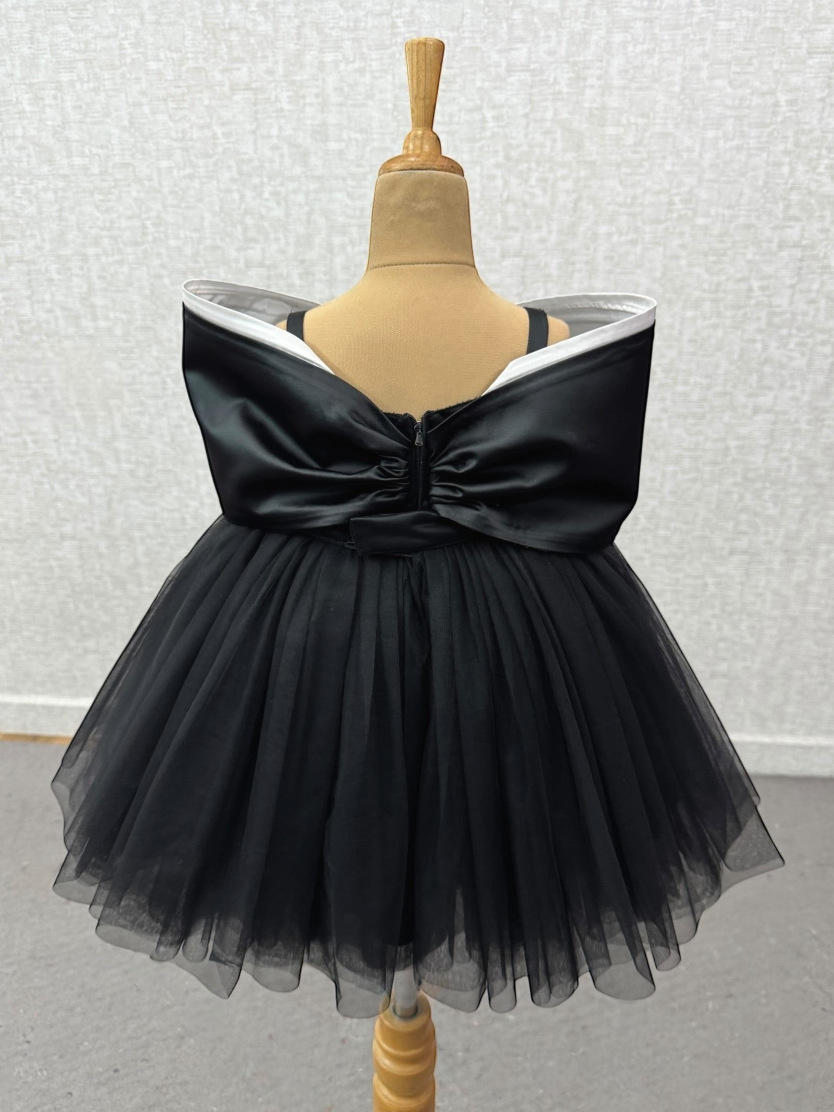 Black Twilight Bow Ball Dress