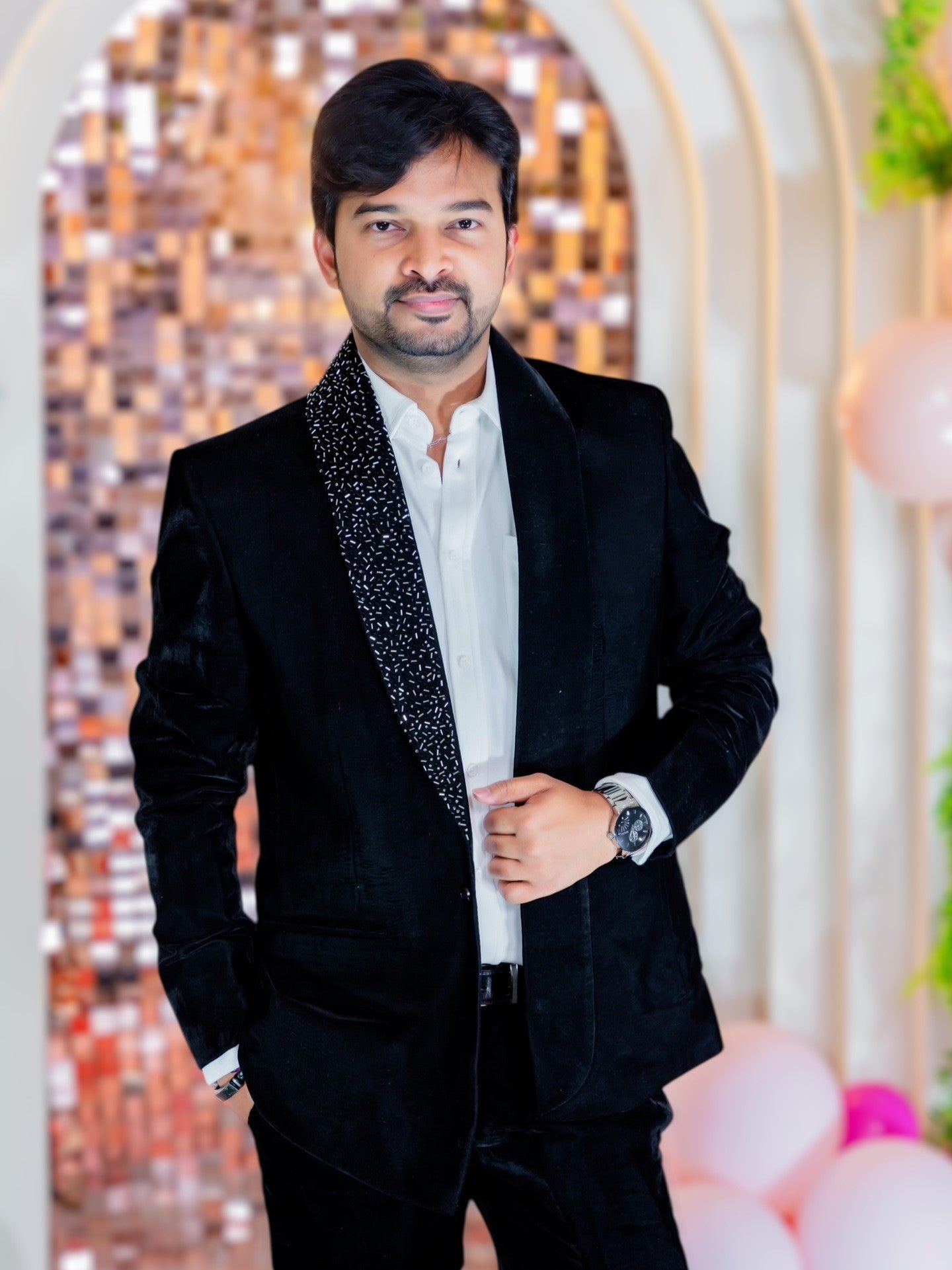 Sovereign Crown Noir Luxe Velvet Prestige Evening Blazer