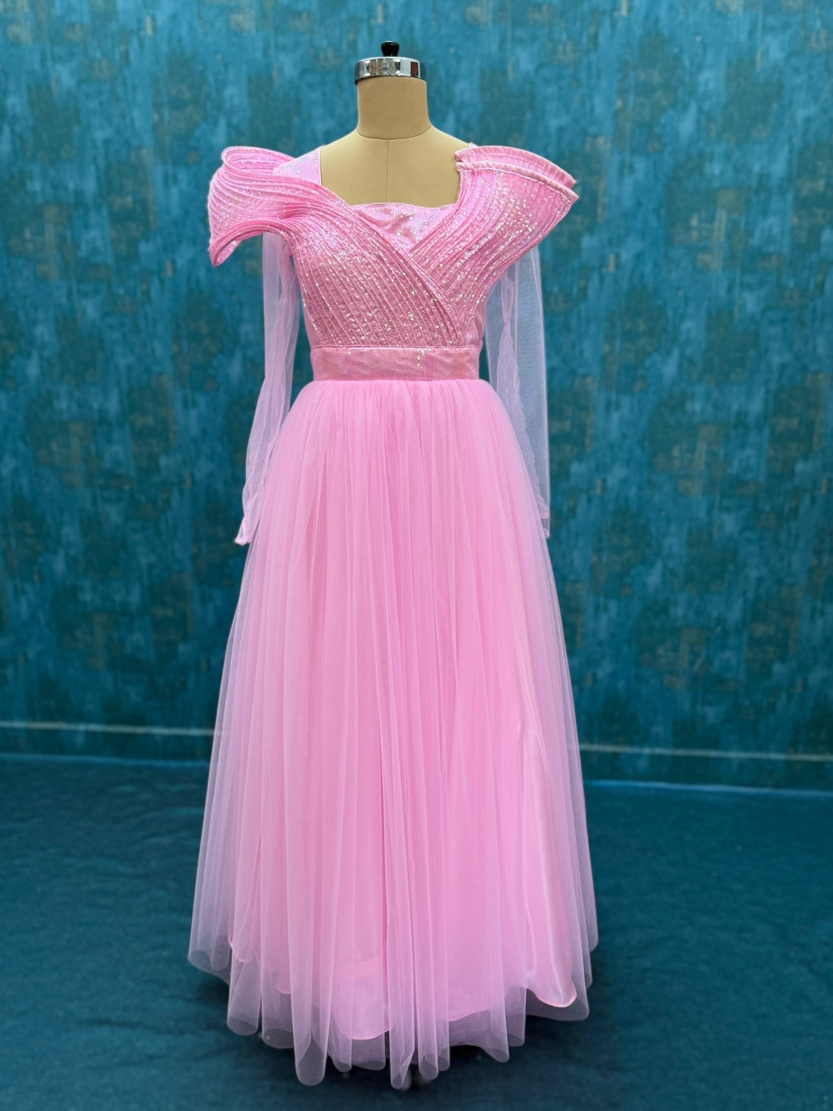 Pink Structured top tulle gown with transparent sleeves