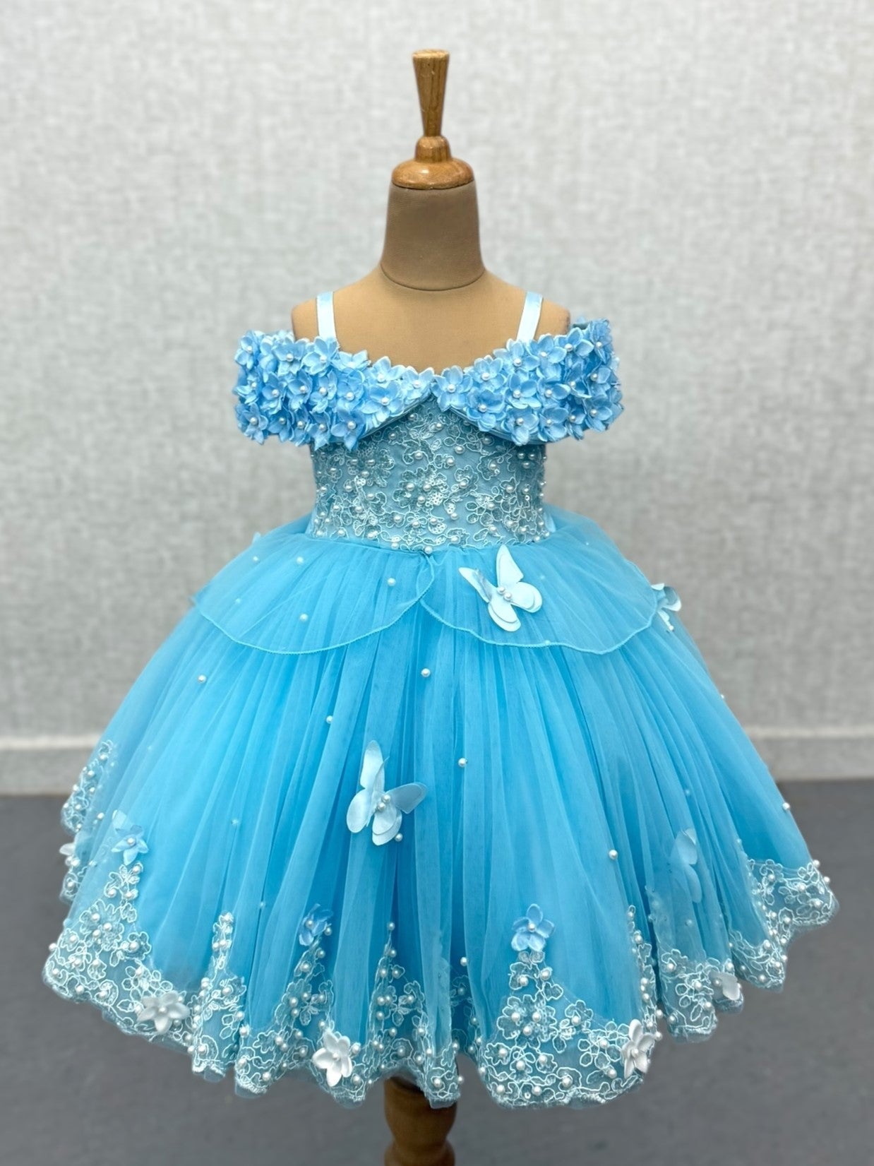 Dreamy blue Lace And Pearl Ball Gown