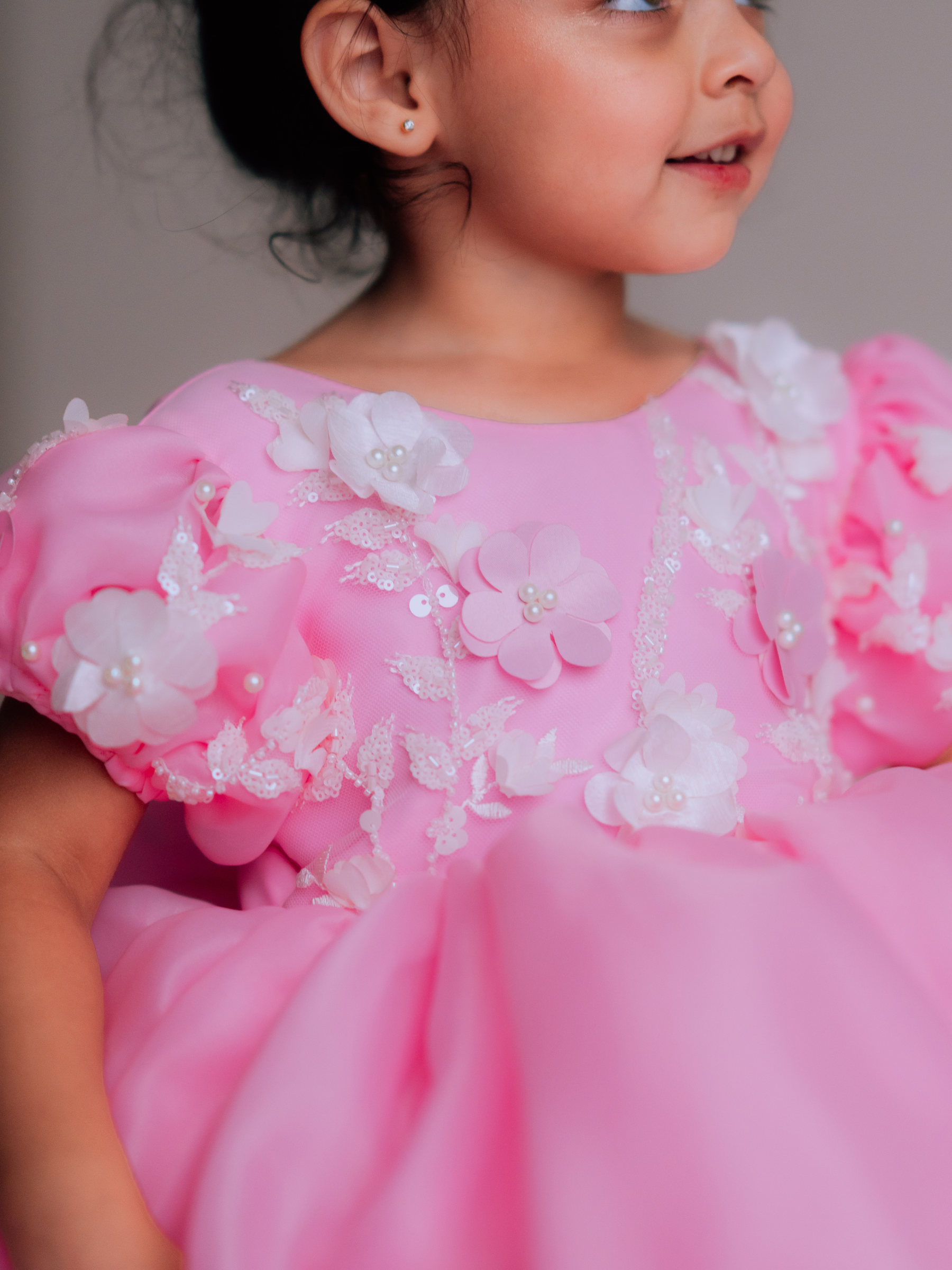 Fluffy Organza knee Length Gown