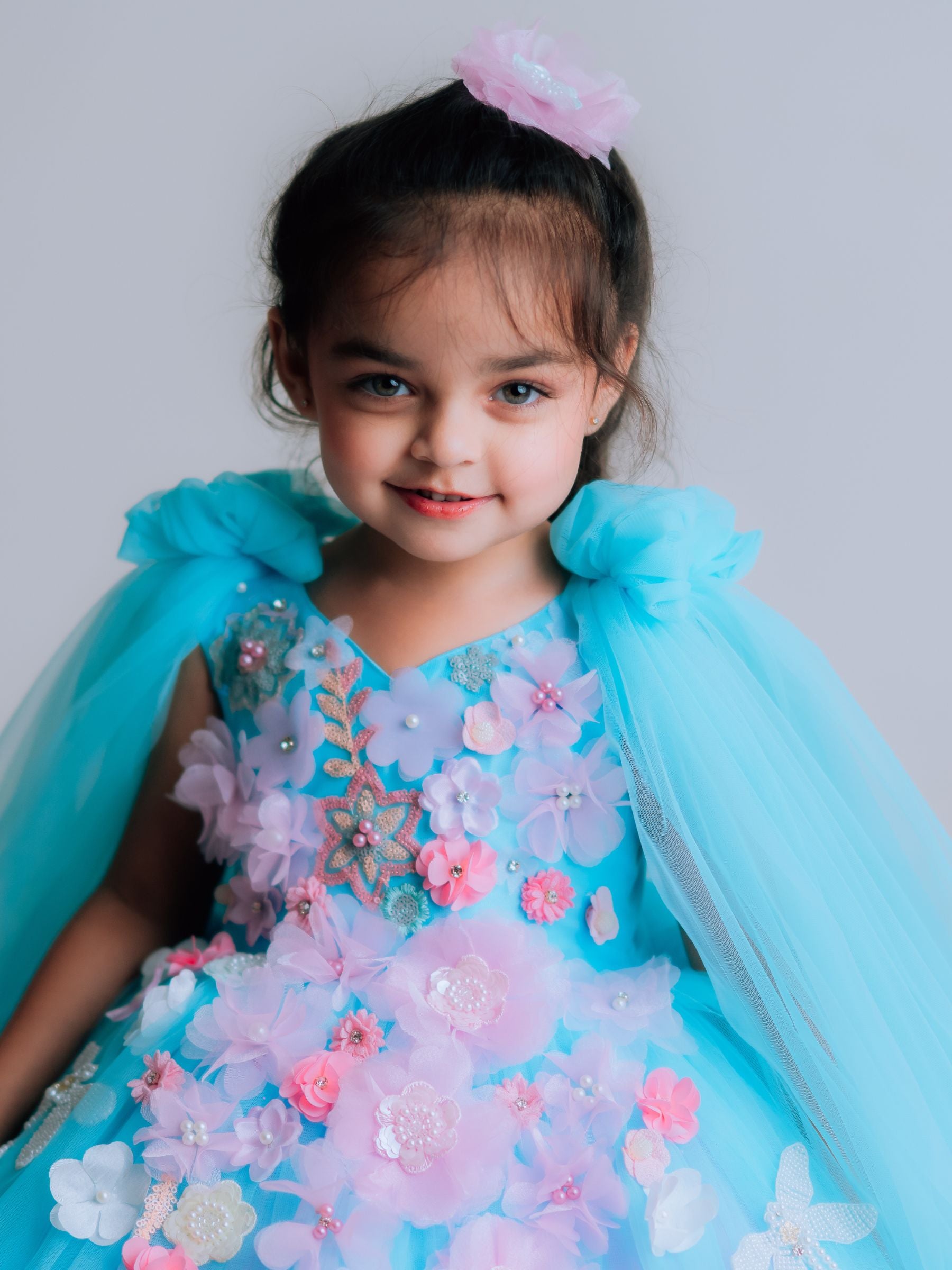 PINK AND BLUE FLORAL HALF LENGTH GOWN