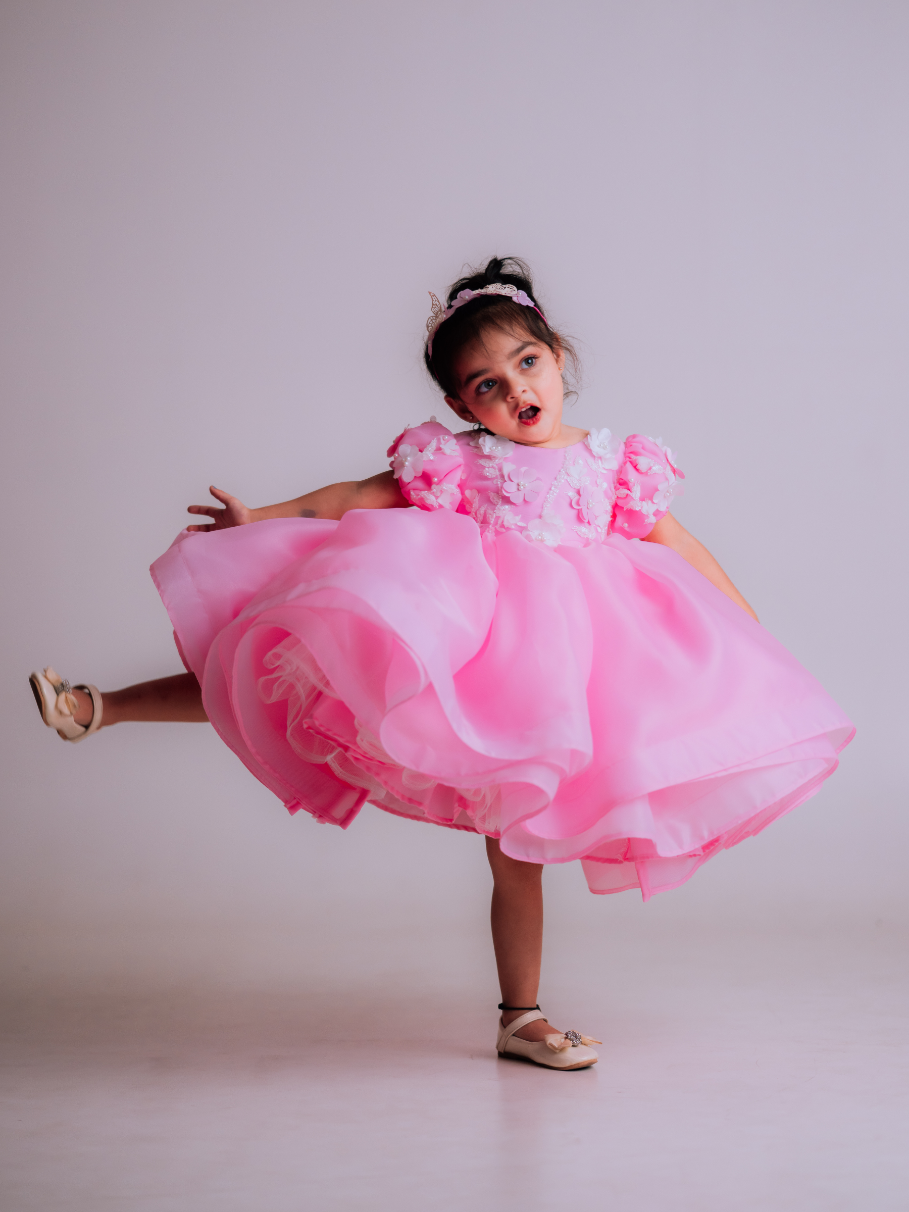 Fluffy Organza knee Length Gown