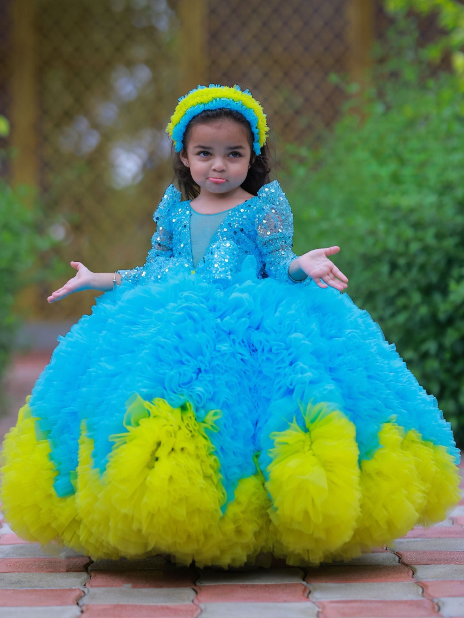 Cloudy blue Ball gown with sequin top