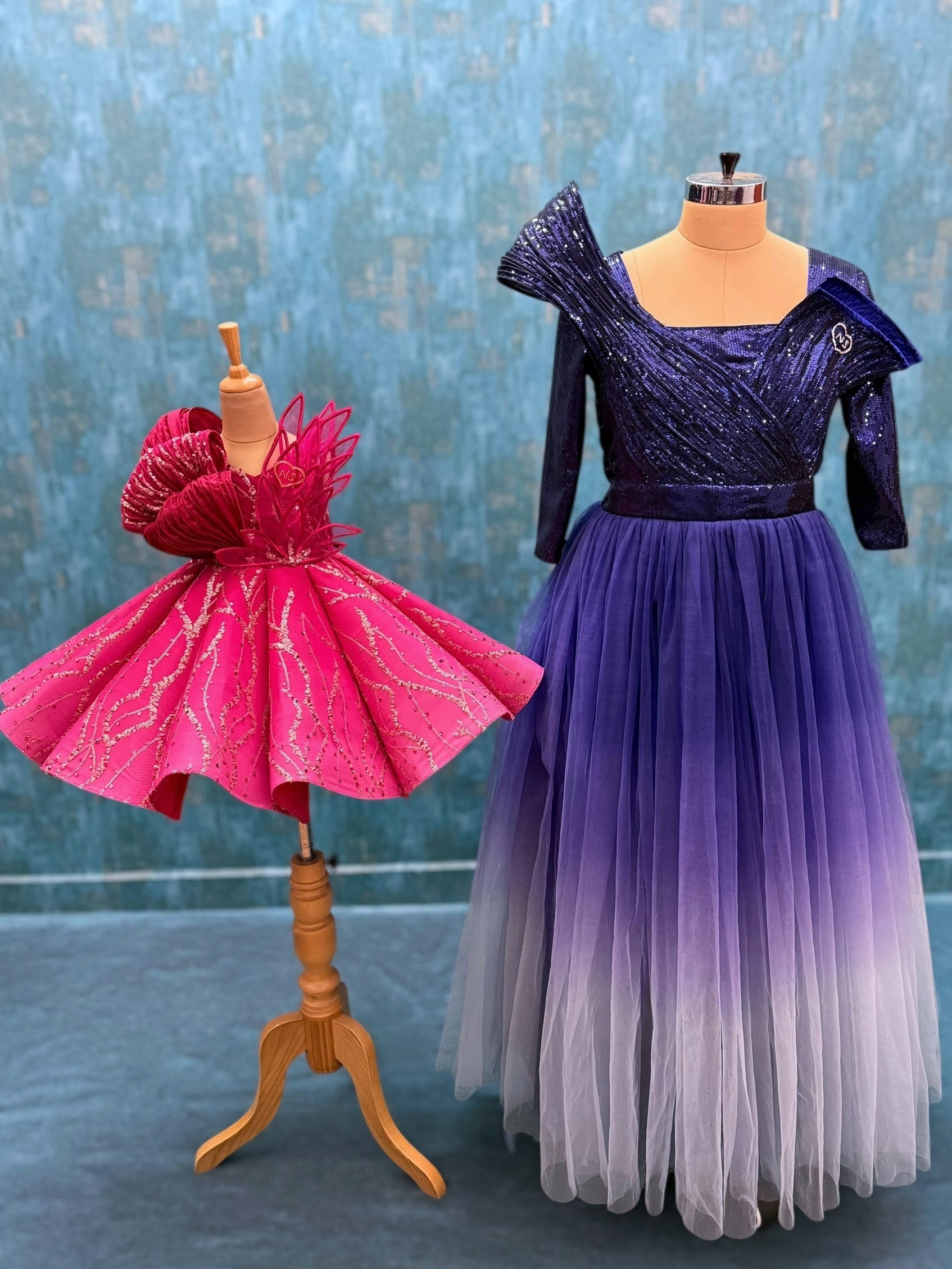 princess dress for mom and daughter Galaxy Rose Couture Duo- Panel Gown Combo 6-12M / L color:29.4x19.7x51.5 inch / 74.6x50x130.8 cm / White color / extendable vanity table + 0.4m dresser +  bunny stool with tail Dress for daughter has midlength Tori Dress by Lilly