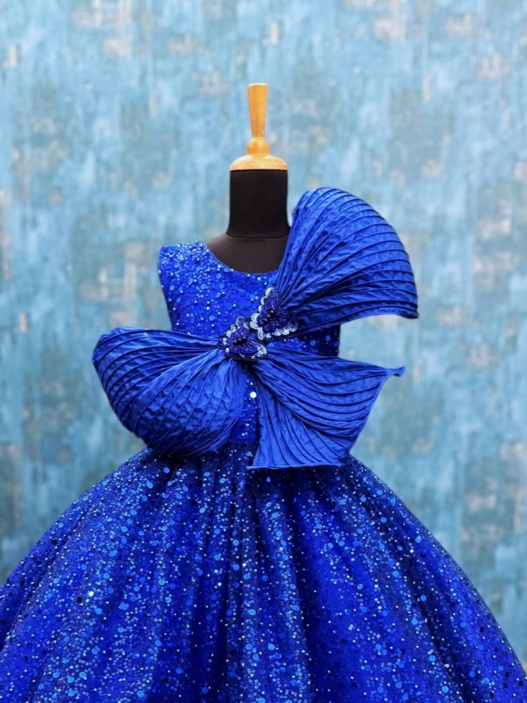 Midnight Blue Star fall Crystal Grand Bow Princess Ball Gown