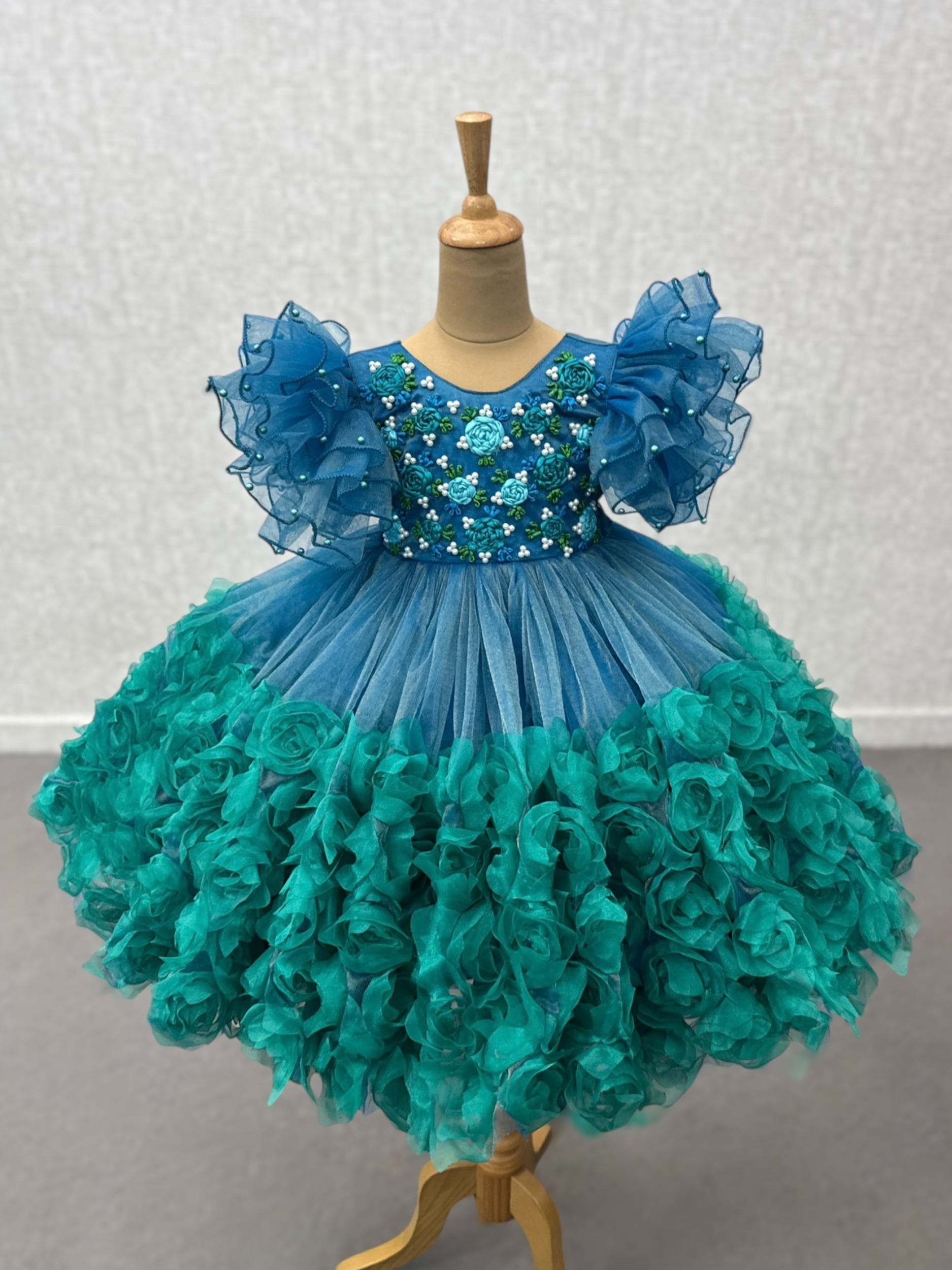 Ocean Bloom Emerald Rosette Fantasy Princess Dress With Rose Top