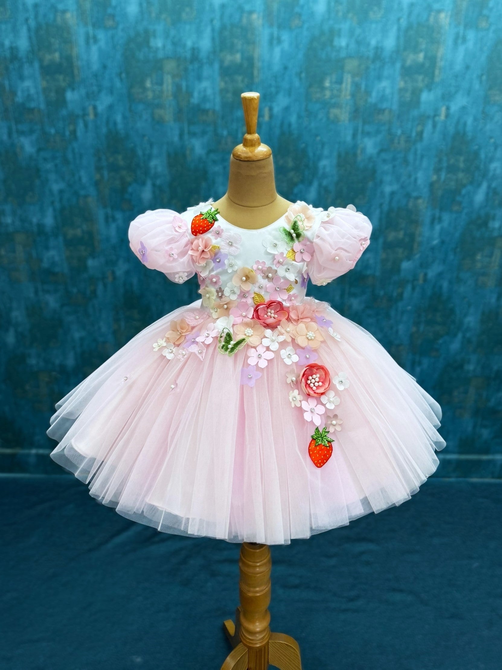 Strawberry pink Bloom Delight floral dress with puff sleeves