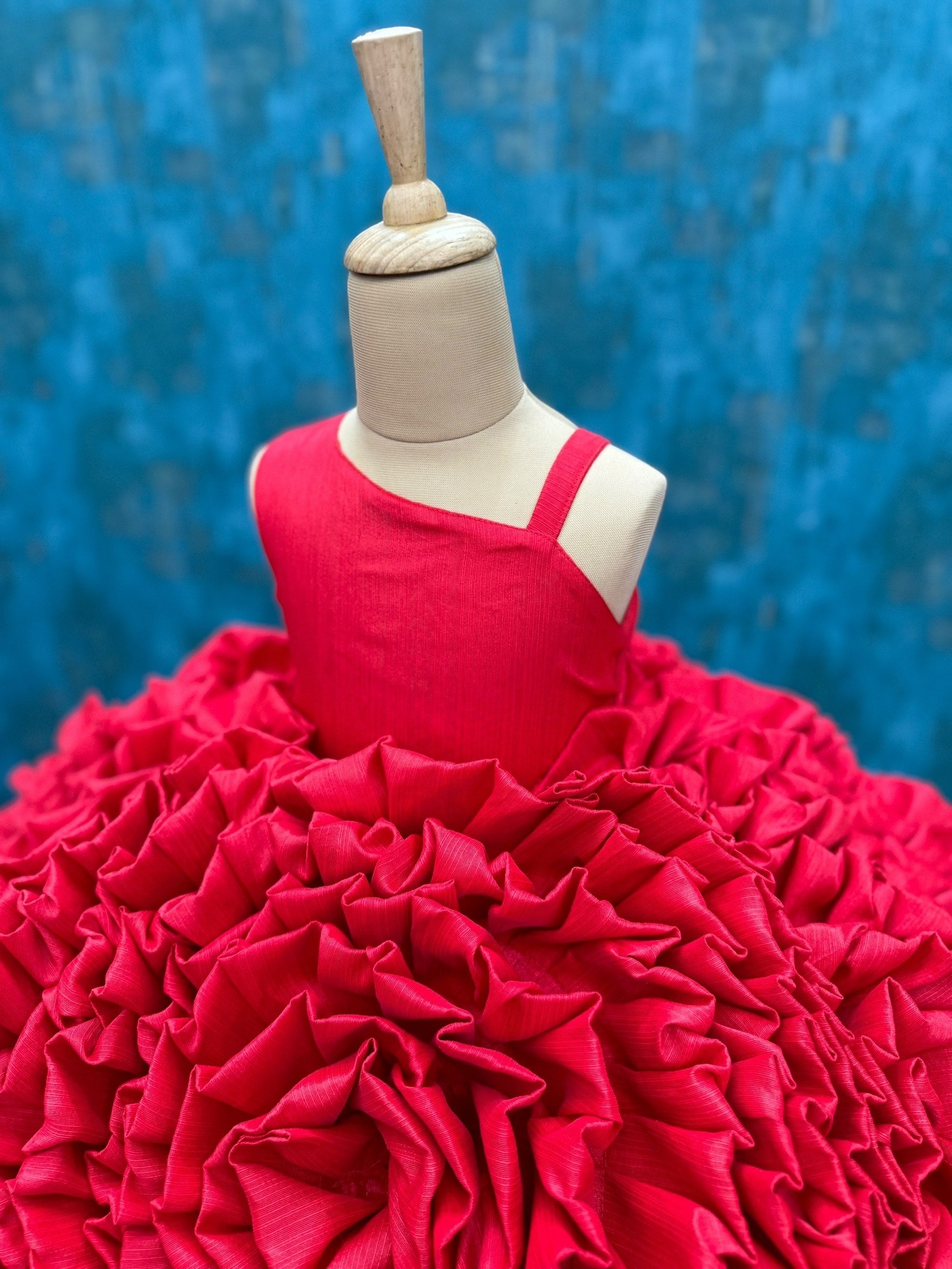 RED EMBOSSED RAW SILK FLORAL KNEE LENGTH GOWN