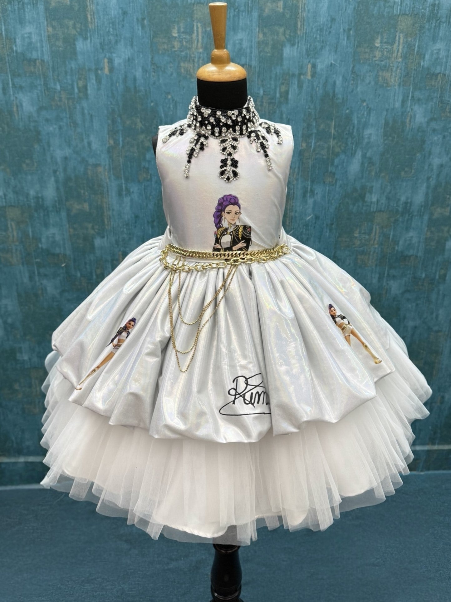 Midnight Empress K-POP dress