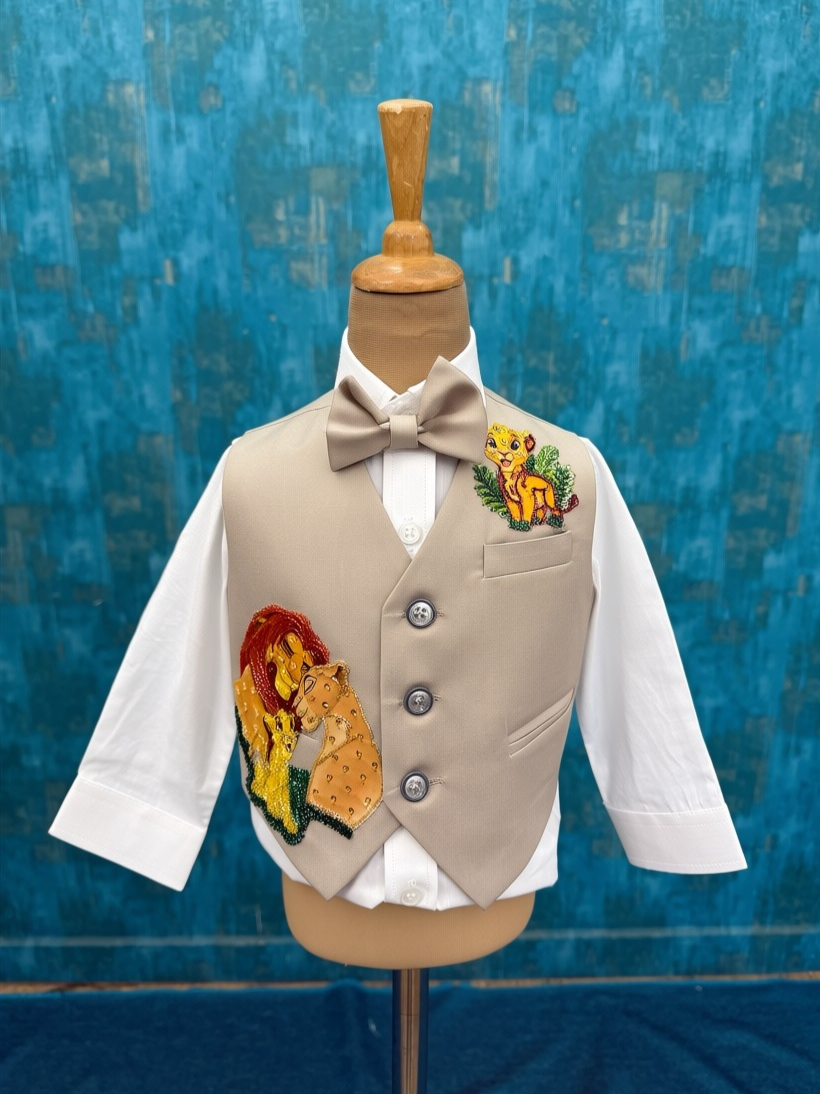 Boys Birthdays Dresses Online, Lion King Embroidered Suit